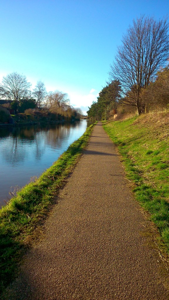 #WitchyWednesday Imbolc Canal Walk article by Catherine Green of SpookyMrsGreen.com mindful parenting and modern pagan lifestyle blog.
