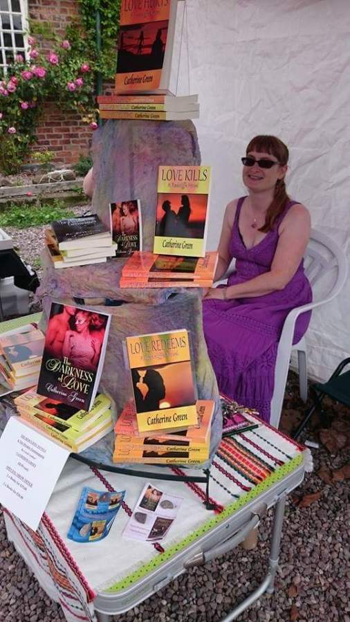 #BookTalk Vampire writer Catherine Green at Middlewich Folk and Boat Festival in the Boatyard. SpookyMrsGreen.com mindful parenting and modern pagan lifestyle blog.