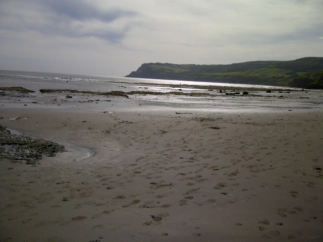 #MummyMonday Robin Hood's Bay North Yorkshire family holiday by SpookyMrsGreen.com mindful parenting and modern pagan lifestyle blog.