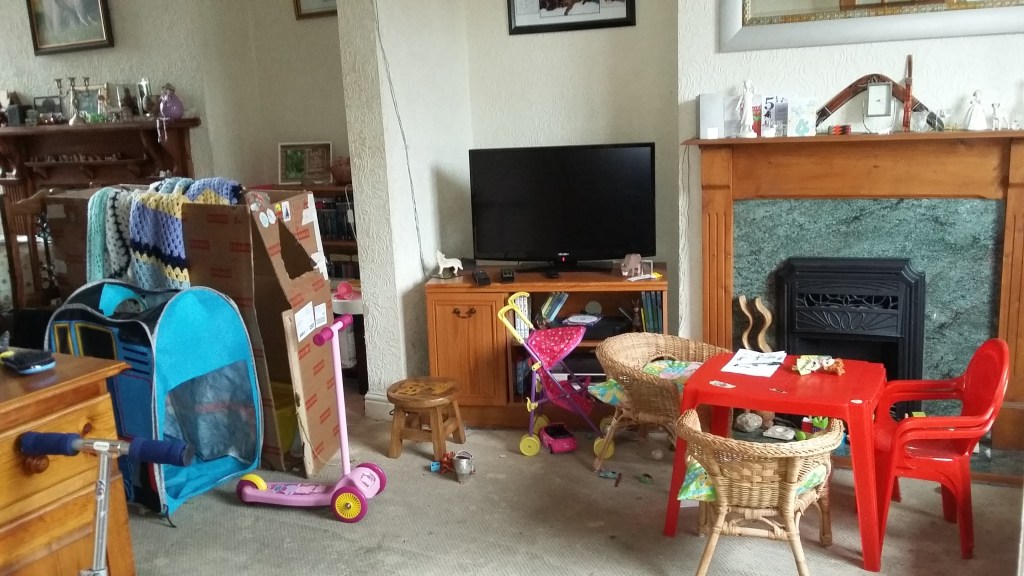 #MummyMonday Stay at Home Mom My Messy Home by Catherine Green of SpookyMrsGreen.com pagan lifestyle blog.