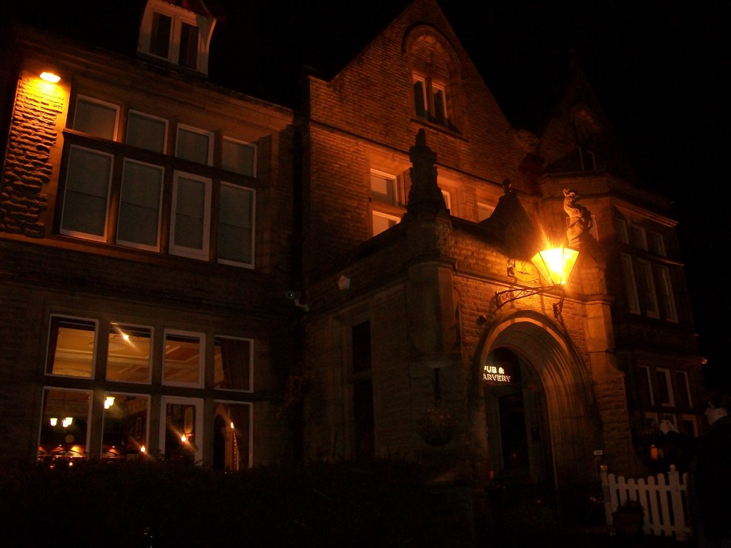 Ghost hunt at The Watermillock pub in Bolton, Greater Manchester, England. With Ghost Hunter Catherine Green of SpookyMrsGreen.com mindful parenting and modern pagan lifestyle blog.