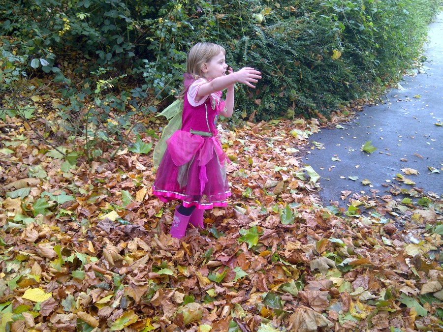 #MummyMonday My Little Autumn Fairy by SpookyMrsGreen.com mindful parenting and modern pagan lifestyle blog.