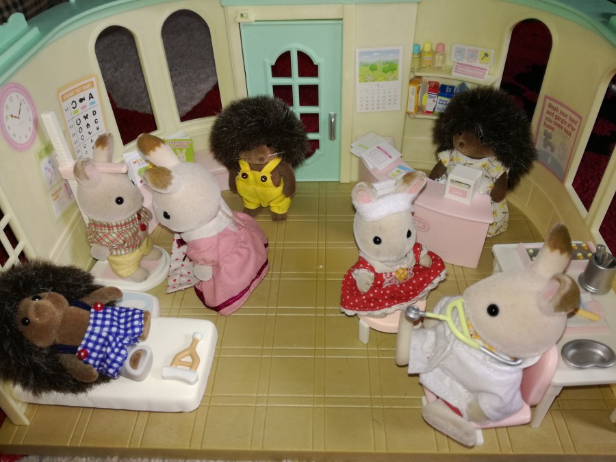 #ToyReview Sylvanian Families Country Clinic reviewed by SpookyMrsGreen.com mindful parenting and modern pagan lifestyle blog.