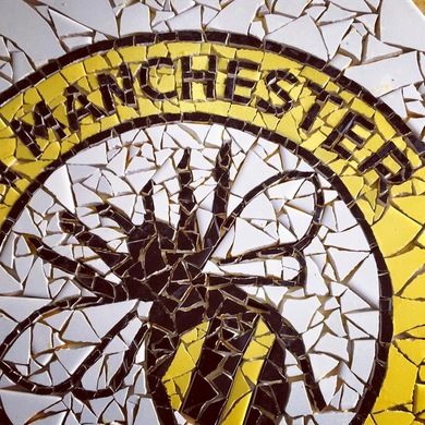 Manchester Bee. SpookyMrsGreen.com mindful parenting and modern pagan lifestyle blog.