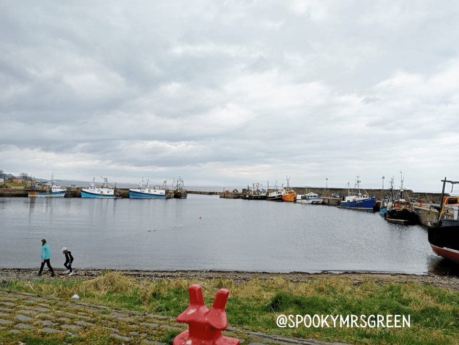 Port Seton Harbour in Scotland family holiday featured at SpookyMrsGreen.com mindful parenting and modern pagan lifestyle blog.