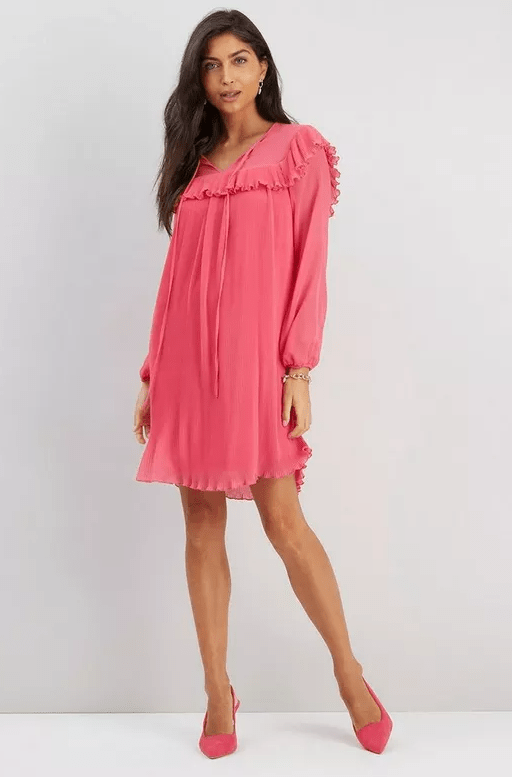 Wallis Women's Clothing, Women's Fashion, affordable fashion. Affiliated with SpookyMrsGreen.com mindful parenting and modern pagan lifestyle blog.