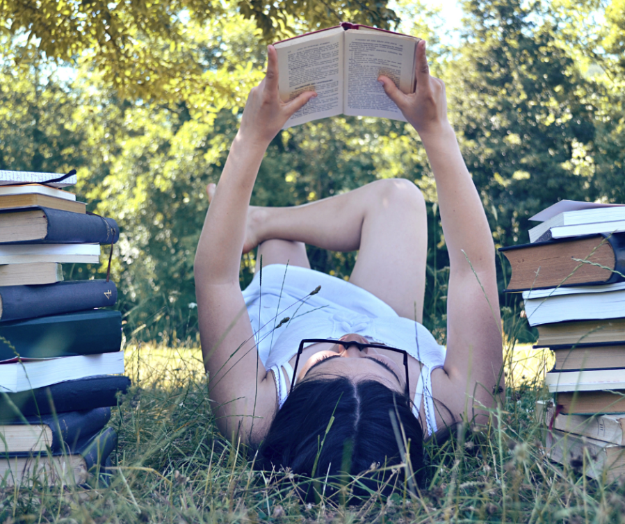 Confessions of a Bookaholic Part One by vampire writer Catherine Green of SpookyMrsGreen.com mindful parenting and modern pagan lifestyle blog.