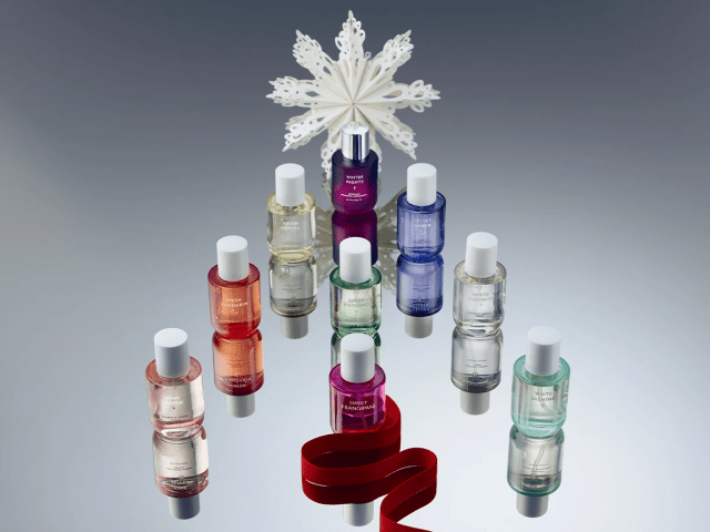 Stylish festive image of M & S Beauty Gift Marks and Spencer Mummy Monday at SpookyMrsGreen.com spooky family lifestyle blog.